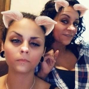 Meet your Posher, Melba